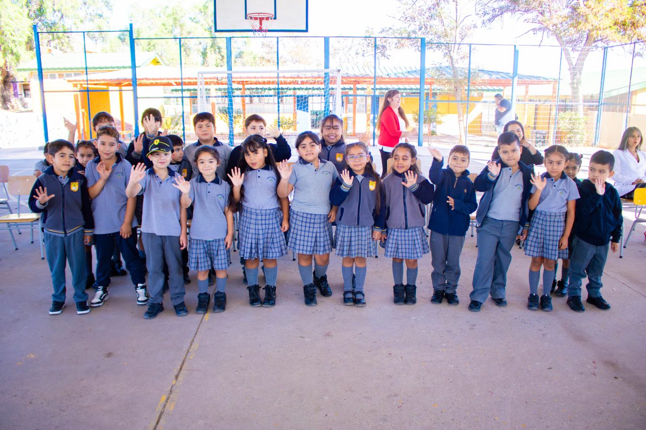 Ovalle da la bienvenida oficial al Año Escolar 2026 con acto en la Escuela de Chalinga