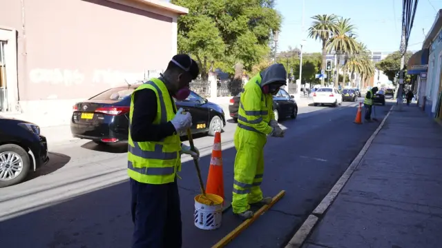 Demarcan con franja amarilla ejes principales para agilizar el tránsito del transporte público en Ovalle