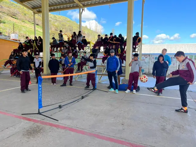 Estudiantes de la escuela Bernardo O’Higgins celebraron el Mes del Corazón con un Recreo Entretenido