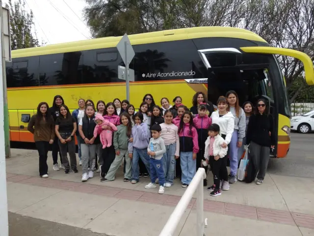 Academia Municipal de Gimnasia Rítmica ovallina destacó en campeonato aniversario de Caldera