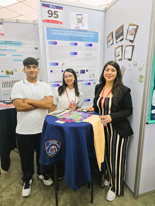 Estudiantes del Colegio Raúl Silva Henríquez obtuvieron acreditación para participar en Expociencias Internacional ESI 2025 en Emiratos Árabes