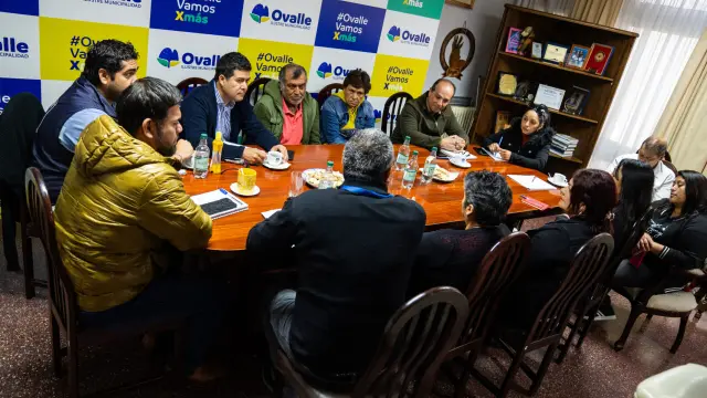 Comités procasa de Huallillinga y San Julián a un paso de cumplir el sueño de la vivienda propia
