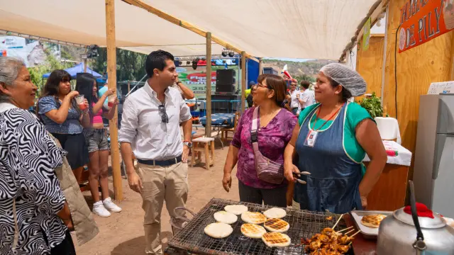 Santa Catalina celebró con éxito la segunda versión de la Fiesta del Tomate