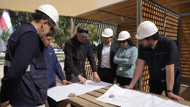 Autoridades fiscalizan condiciones sanitarias y eléctricas de la Fonda Solidaria de Ovalle