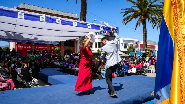 Ovalle dio inicio al Mes del Adulto Mayor con emotiva celebración en la plaza de armas